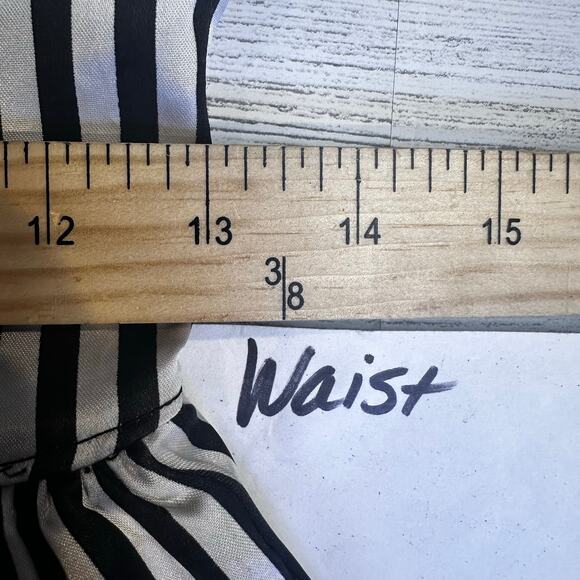 VTG 70s Gunne Sax black white stripe Women dress size 5 whimsygoth emo grunge - Picture 4 of 15